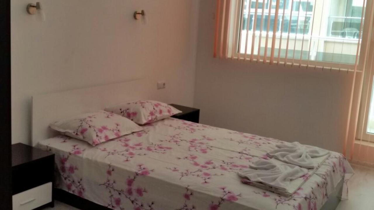 Apartamenti Eli بوموري المظهر الخارجي الصورة