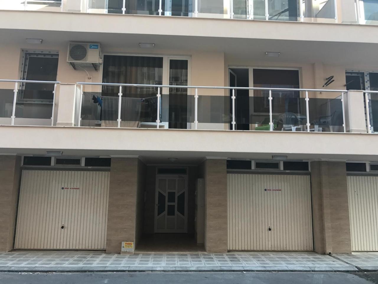 Apartamenti Eli بوموري المظهر الخارجي الصورة